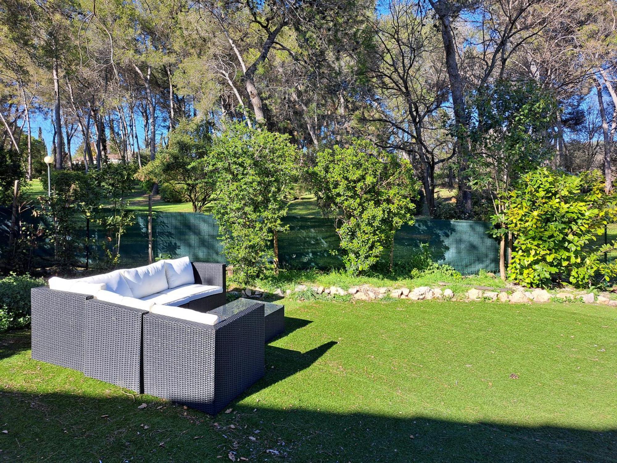 Maisonnette Au Milieu Des Pins Mougins Zewnętrze zdjęcie