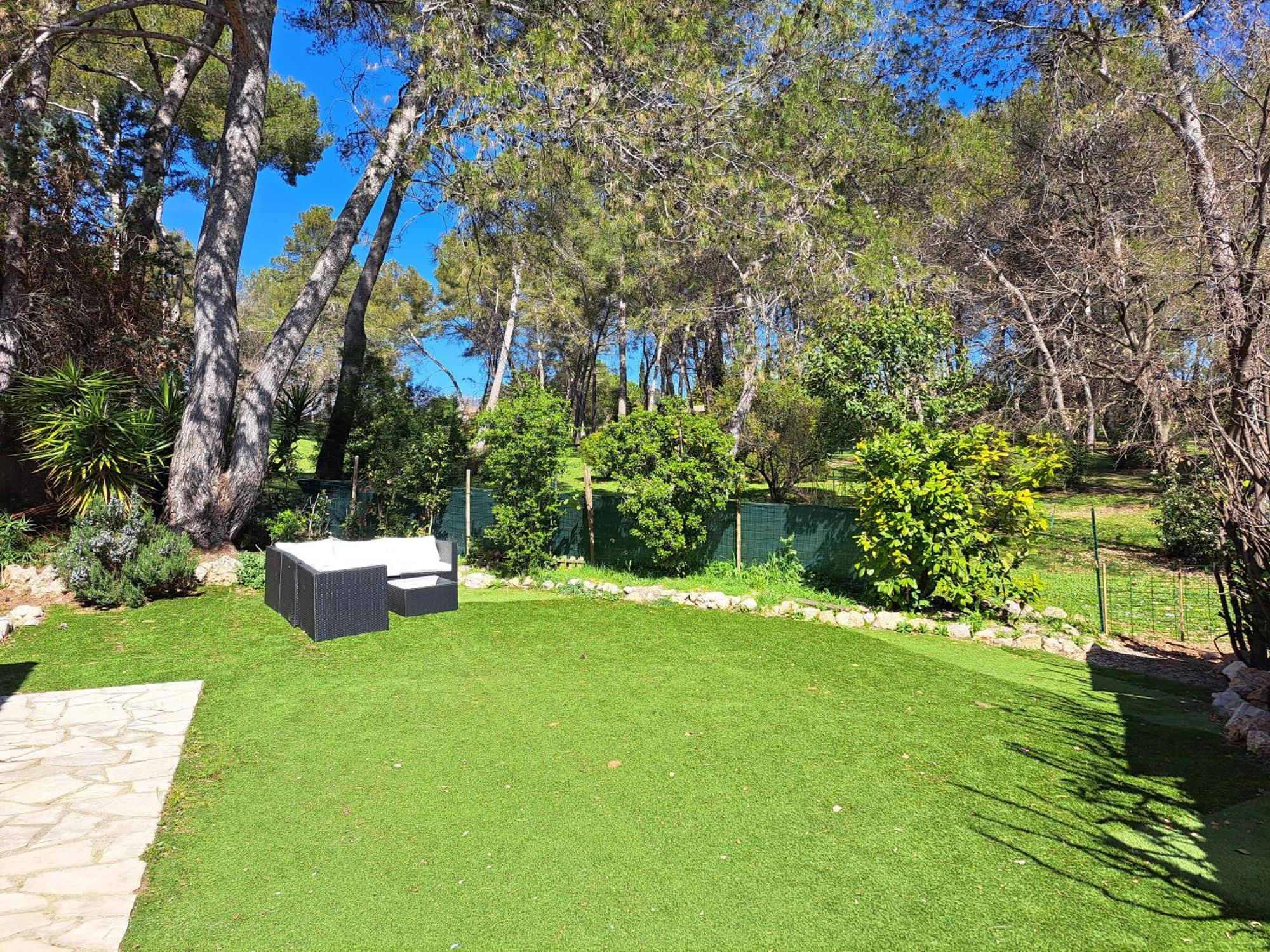 Maisonnette Au Milieu Des Pins Mougins Zewnętrze zdjęcie